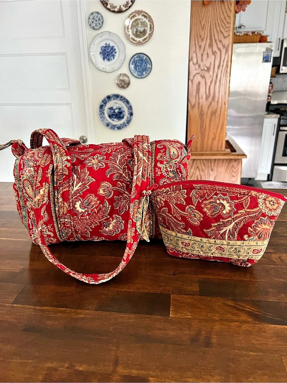 Vera Bradley Vintage Windsor Red Original 100 Bag & Small Pouch *Rare find*
